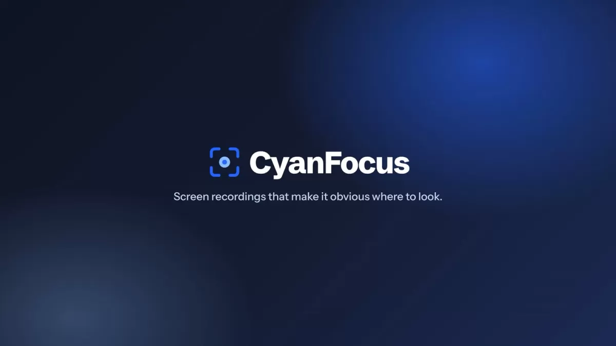 Screen recording software open on a Windows desktop, with a zoomed focus area highlighting a click and a blurred block over private text